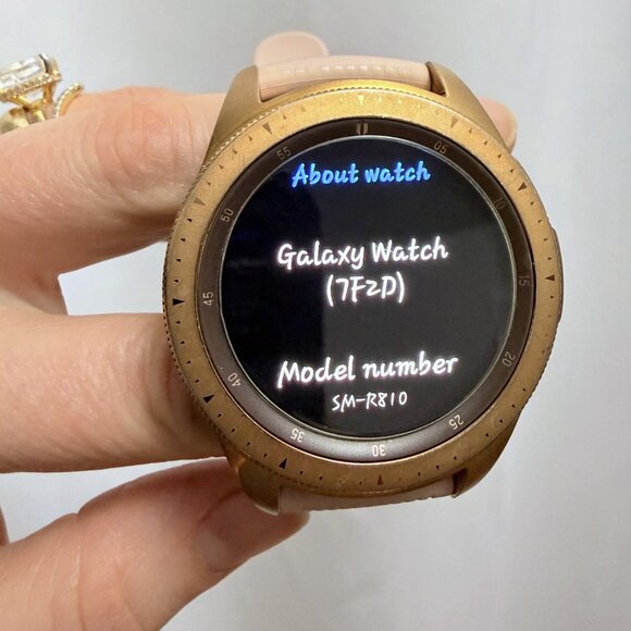 Samsung Galaxy Watch 42 mm - Rose Gold - Smartwatch main image 8